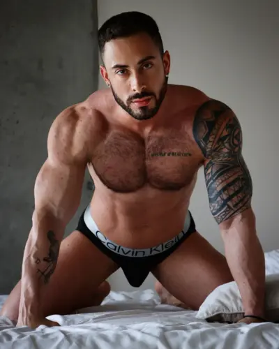 Cuban Dy escort in Buenos Aires from $100.00 USD